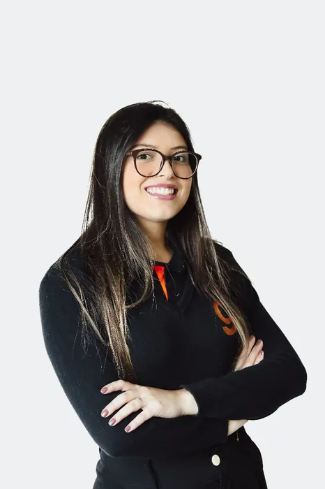 Karoline Brugnera, do setor de sinistros